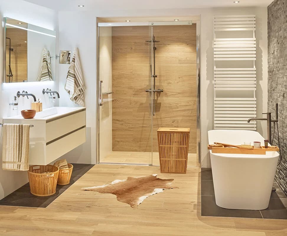 Badkamer met houtlook tegels