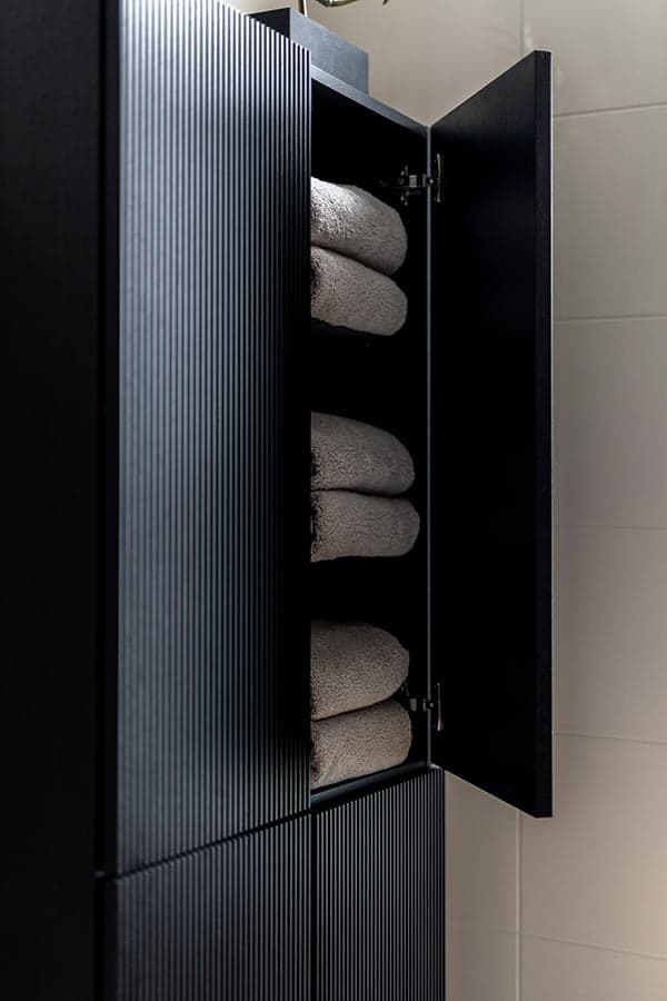 Binnenkijken bij Ron en René: ‘In vier uur tijd kochten we drie badkamers’