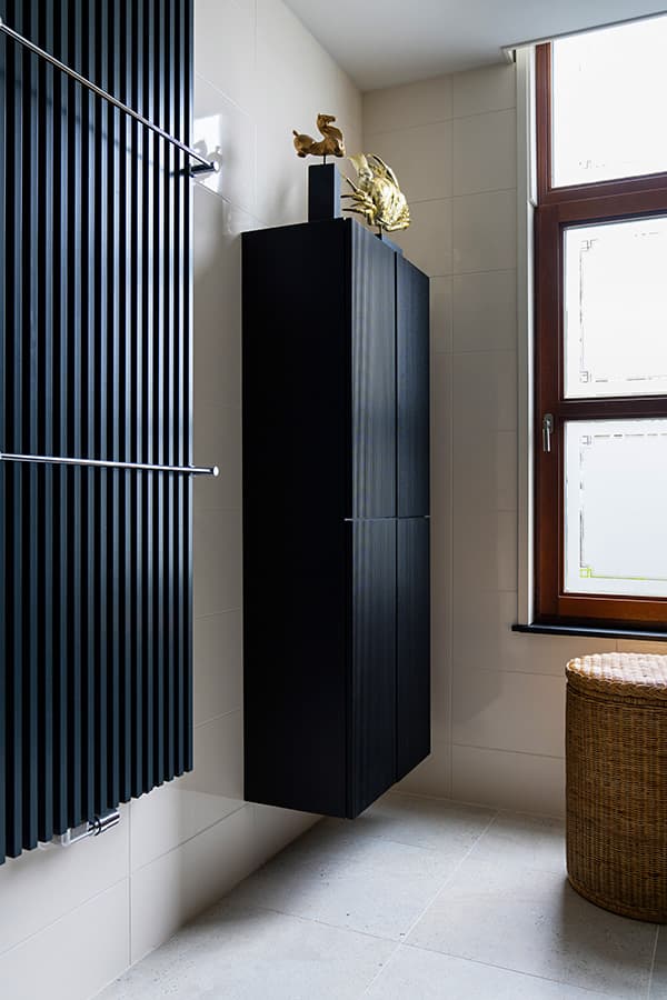 Binnenkijken bij Ron en René: ‘In vier uur tijd kochten we drie badkamers’