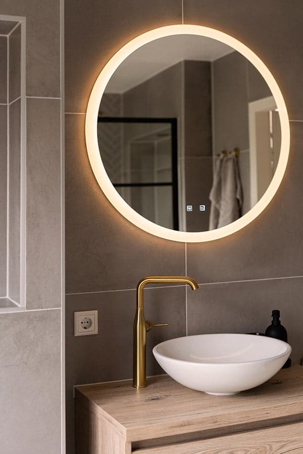 Verlichting in de badkamer