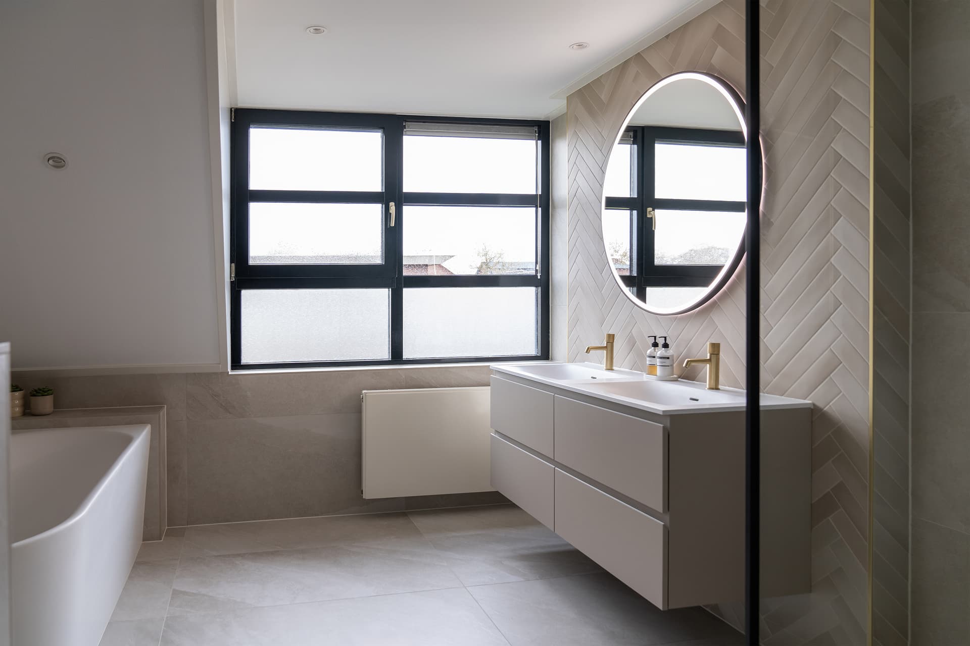 Japandi-stijl-badkamer.jpg The Home Style Club x Brugman