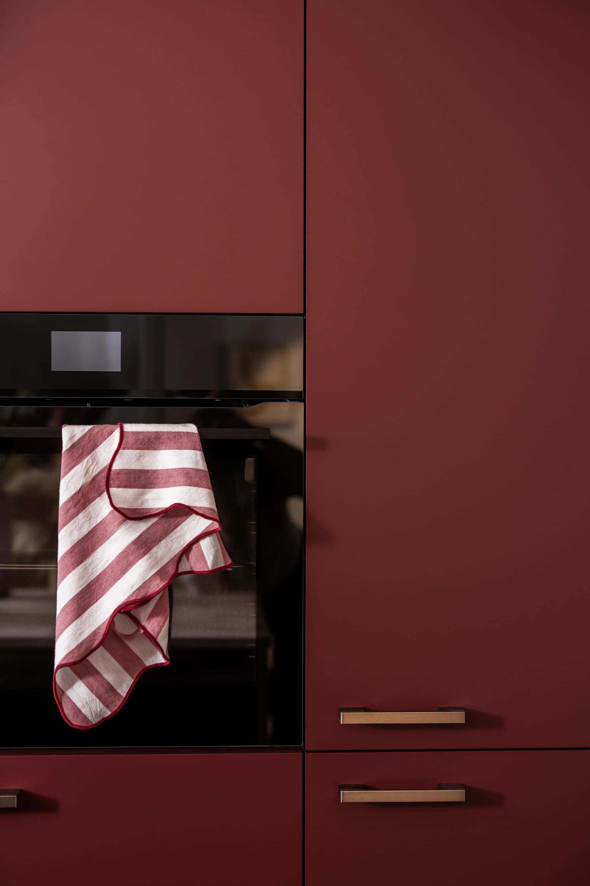 The Home Style Club x Brugman - Merlot Marble - Keuken Collectie (58).jpg Keuken met handgrepen of zonder handgrepen
