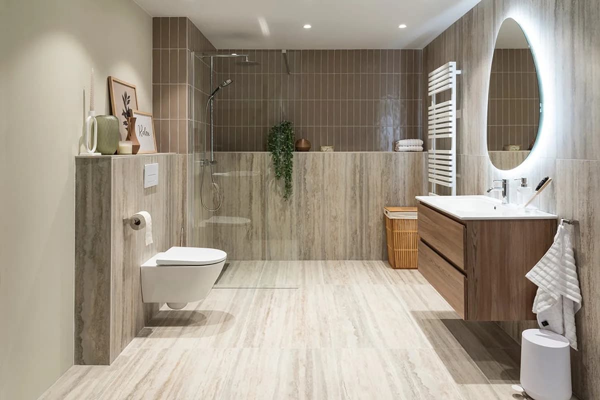 kooi-059-overzicht-horizontaal.webp Moderne kleine badkamer