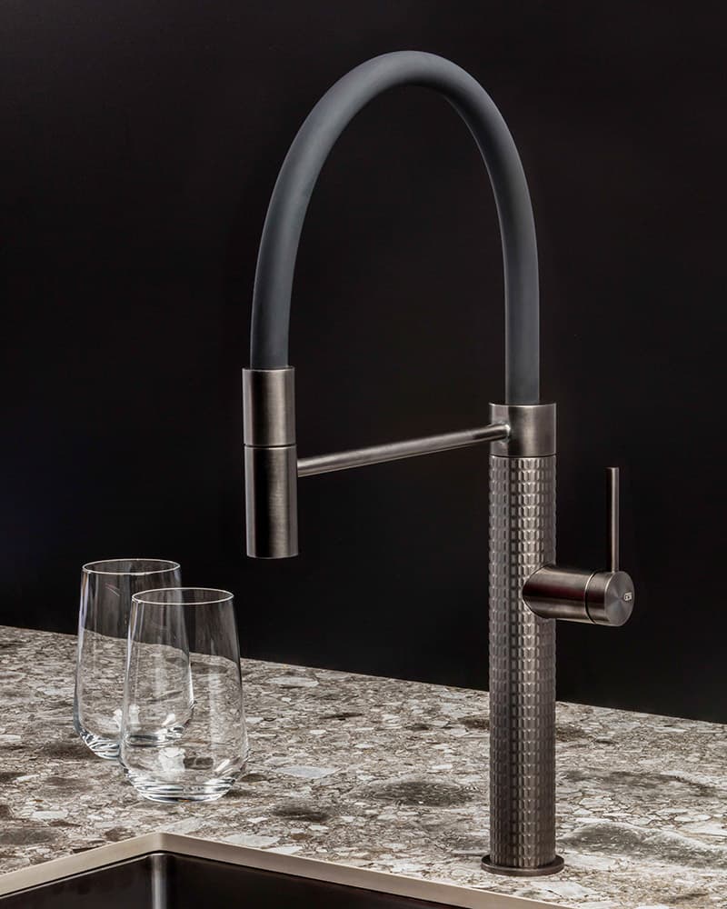Gessi Meccanica mesh keukenkraan.jpg Gessi keukenkraan