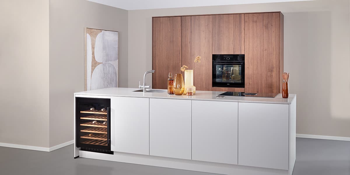 header-wijnklimaatkast-in-de-keuken.jpg Wijnklimaatkast in de keuken