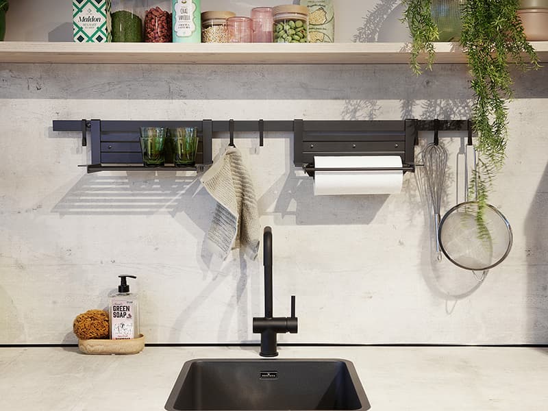 creeer-extra-ruimte-in-keuken.jpg Woonaccessoires bij spoelbak